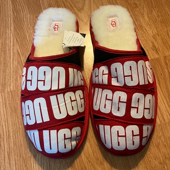 [UGG] SCUFF GRAPHIC BAND SHEEPSKIN SLIP-ON SLIPPERS Men - Picture 2 of 10